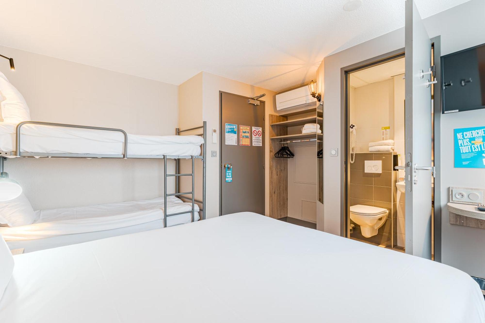 Kyriad Direct Tours Sud - Chambray Les Tours Luaran gambar
