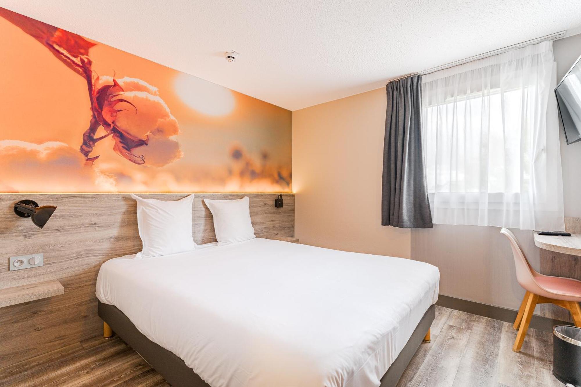 Kyriad Direct Tours Sud - Chambray Les Tours Luaran gambar